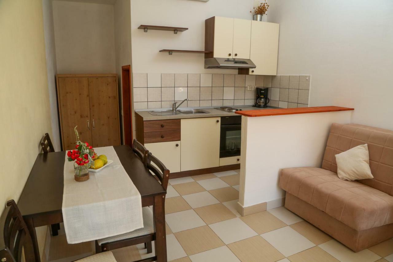 Apartment Matea Milna *